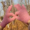 Guantes de Invierno Cálidos de Coral Fleece Color Caramelo Felpa de Cinco Dedos Estudiante Montar Oficina Guantes de Invierno para Mujer