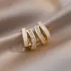 Brincos Femininos Populares Estilo Coreano com Contas da Sorte, Studs Versáteis Simples e Elegantes, Joia de Orelha Estilo Transmissão ao Vivo Atacado