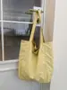 Bolso de Hombro Nuevo de Verano con Pliegues, Bolso Simple y de Moda Estilo Ins, Bolso para Viajes Diarios con Doble Bolsillo y Gran Capacidad