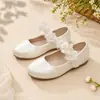 Zapatos Mary Jane de Flor de Perla Multicolor para Niñas para Actuaciones de Vestir y Uso Diario, Planos de Estilo Suave