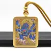 Colgante Thangka de Acero Inoxidable Pintado a Mano en Oro, Colgante de Collar Thangka del Dios Negro de la Riqueza, Thangka de Acero de Titanio al por Mayor