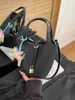Bolsa de Cesta de Verduras de Gama Alta para Mujer 2026 Nuevo Estilo Versátil Bolso Cruzado de Moda Casual Gran Capacidad Bolso de Hombro Tendencia