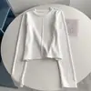 Diseñada con Sentido del Estilo, Esta Camiseta Hecha a Mano Presenta una Etiqueta Trasera y Forro Polar para Abrigo, en un Top Básico de Cuello Redondo Sencillo Estilo Coreano para Mujer
