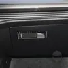 Adecuado para 2021-2023 Volkswagen Golf 8 manija de la guantera fibra de carbono decoración de modificación del interior del coche