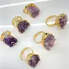 Venta caliente transfronteriza anillo de rodaja de flor de sol con agujero de cristal natural borde de ágata galvanizado anillo irregular colorido