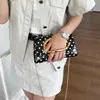 Moda Poá Corrente Retrô 2026 Novo Estilo Elegante Feminino Início do Verão Grande Capacidade Festa de Jantar Uma Alça Transversal Bolsa Quadrada Pequena
