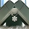 Collar de Flor de Margarita de la Suerte con Diamantes Brillantes Modelo Nuevo 2026 Lujo Ligero Exquisito Diseño de Nicho Cadena para Clavícula