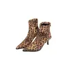 Botas Femininas de Cano Curto com Salto Fino Alto, Novo Estilo Outono/Inverno 2026, com Zíper nas Costas, Tamanhos 35-40