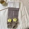 Leggings Novos para Meninas com Forro de Fleece para Outono e Inverno, Roupa Externa, Meias-Calças de Fleece Grossas Inteiriças com Desenhos Animados, Calças Longas Quentes Infantis de Retalhos