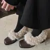 Versão Pronta ~ Sapatos Peludos de Salto Alto Retrô para Mulheres, Sapatilhas Quentes de Veludo com Bico Quadrado, Sapatos Pequenos de Couro com Salto Grosso, Sapatos de Algodão