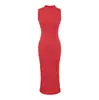 Elegante y maduro vestido de tirantes sin mangas estilo francés para mujer, nuevo verano 2026, corte ajustado, que realza la figura, elegante vestido largo bodycon