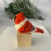 Adorno de talla de madera de pájaro de dibujos animados, lindo juguete de animal, regalo transfronterizo, artesanía de madera tallada y pintada a mano