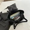 Bolsa Rígida Retro para o Dia a Dia Feminina 2026 Nova Outono Inverno Versátil Bolsa de Ombro Único Bolsa Tote de Mão para Passeio Trabalho