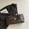 Nuevo Bolso de Hombro Único con Hebilla de Cuero Escarchado para Otoño Bolso de Mano Retro de Cuero con Cera de Aceite Moda Versátil Bolso de Axila para Mujer