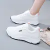 Otoño/Invierno 2026 Nuevo Estilo Felpa Gruesa Superficie de Cuero Suela Gruesa Zapatos de Papá Moda Versátil Casual Zapatos Deportivos YDH57