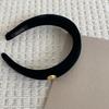 Diadema de Otoño e Invierno de Gama Alta Versátil para Mujer Accesorios para el Cabello Sencillos para Salir Diadema de Terciopelo Retro Elegante con Hebilla Dorada Tocado