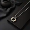 Novo colar transfronteiriço de aço titânio não desbota para homens, acessório de moda versátil de nicho de luxo leve para mulheres, estilo europeu e americano