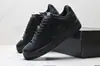 Zapatos Réplica de Alta Calidad al por Mayor desde Putian: Zapatillas Nike Air Force 1, Zapatos para Hombre Aj, Zapatos Blancos Deportivos Casual Versátiles para Mujer