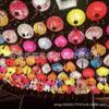 Linternas de diamante de forma especial al por mayor Decoración de Año Nuevo decoración colgante impermeable para exteriores Diseño de centro comercial callejero Linternas vietnamitas rojas de internet