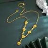 Collar de Rosa Flor Vintage Oro de Arena Vietnamita Elegante Exquisito Versátil Lujo Ligero Moderno Pulsera de Cobre Chapada en Oro