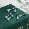 Arete de Hélice para Cartílago con Diamante Colorido de Cuatro Garras, para Uso Diario, Gama Alta, Versátil, Nuevo Estilo, Joyería de Oreja para Mujeres con un Diseño Único y Sencillo