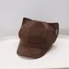 Nueva gorra de béisbol retro con orejas de gato para mujer, hecha de gamuza, con un diseño lindo que hace que la cara se vea más pequeña, versátil para uso casual, venta al por mayor