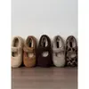 Sapatos Mary Jane para Mulheres 2025 Nova Moda Versátil Bico Redondo Velcro Quente Sapatos Planos de Pele