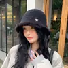 Nuevo Sombrero de Pescador de Felpa Estilo Coreano para Otoño e Invierno, con Abertura para la Cara, Pequeño de Punto para Mujer, Sombrero de Cubo Cálido de Color Puro para Ocio al Aire Libre