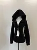 Chamarra con capucha ajustada para mujer, nuevo estilo coreano de primavera y otoño, sudadera con capucha casual adelgazante en el hombro derecho, top delgado de yoga entallado a la cintura