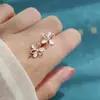 Aretes de Flor de Piedra Ojo de Gato, Clavillos de Pétalos Súper de Hada, Aretes Estilo Verano para Mujer, Temperamento Fresco y Dulce, Incrustados con Diamantes