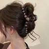 Pinza de garra grande de perlas de 15 cm para mujer, sensación de lujo ligero y de alta gama, estilo coreano, añade volumen al cabello, accesorio para el cabello versátil