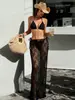 Conjunto de bikini personalizado de tres piezas europeo y americano en negro con tirantes de cuello halter, falda de encaje de alta gama y traje de baño de falda cruzada