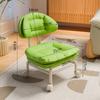 Taburete Pequeño Giratorio con Ruedas, Taburete Bajo para Niños, Taburete Doméstico para Cambiarse los Zapatos, Taburete Móvil para Sofá, Silla con Soporte Lumbar y Respaldo
