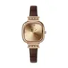 Reloj de marca para mujer TikTok transmisión en vivo de mano rápida moda impermeable Reloj de lujo ligero para mujer cuadrado pequeño Reloj de cuarzo de azúcar