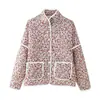 Jaqueta Acolchoada de Algodão com Gola Alta Estampada Color-Blocking e Borda Acolchoada, Moda de Rua Nova Inverno 2024, Estilo Casual Coreano e Japonês