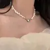 Collar de Anillos Entrelazados Mobius para Mujer, Estilo Minimalista, Versátil, Sencillo, Lujo Ligero, Cadena para Clavícula de Círculo Irregular