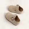Sapatos Estilo Birkenstock para Crianças, Sapatos de Couro Estilo Britânico para Meninas, Novos Modelos de Primavera e Outono, Sapatos com Solado Macio para Meninos, Mocassins para Bebês Meninas