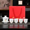 Porcelana Blanca de Dehua 1 Tapa de Tazón 4 Tazas Juego de Té Kung Fu Taza de Té de Cerámica para el Hogar Tapa de Tazón Set en Caja de Regalo Regalo Festivo