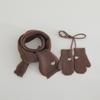 Guantes de Punto para Niños Estilo Ins de Invierno Color Crema Bordado de Corazón Manoplas de Lana para Bebé de Cuello Halter