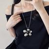 Collar Colgante de Flor Plateada Estilo Retro Coreano para Mujer, Cadena Larga Exagerada y de Alta Gama, Cadena para Sudadera Estilo Ins, Accesorio Único