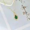 Popular Collar con Colgante de Piedra Verde Forma de Gota de Agua, Moderno Lujo Ligero Sencillo Versátil Estilo para el Trabajo, Cadena de Clavícula de Gama Alta