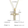 Collar de Zirconia Esmeralda Estilo Francés Nuevo Llegada con Corazón Hueco y Diseño de Cruz Collar Versátil para Mujer