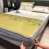 Juego de Tres Piezas de Alfombrilla Refrigerante de Seda de Hielo de Verano con Sábana Ajustable para Dormitorio de Estudiantes, Alfombrilla Suave Refrigerada por Aire, Lavable a Máquina, Plegable, Alfombrilla de Regalo al por Mayor
