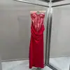 Vestido de noche de encaje y satén con empalme estilo ins transfronterizo 2026, con copas tridimensionales, silueta ajustada de lujo ligero