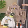 Moda Primavera Menino Manga Longa Conjunto Duas Peças Estilo Coreano Roupas de Primavera Fritas de Rua para Bebê Traje com Capuz Tridimensional de Urso Manga Longa Tendência