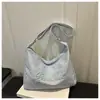 Bolso Tote de Gran Capacidad para Mujer, Bolso de Hombro Exquisito para Debajo del Brazo, Bolso Cruzado con un Diseño Único, Estilo de Nicho de Alta Gama, Bolso de Lujo Ligero para Mujer