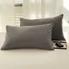 Fundas de almohada 100% algodón para dormitorios, alojamientos y casas de huéspedes, 48 cm x 74 cm, Juego de dos, Fundas de almohada 100% algodón