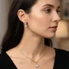 Pendientes Dorados en Forma de Corazón de Venta Caliente Transfronterizos Europeos y Americanos, Pendientes Simples y de Moda en Forma de Corazón de Amor Retro, Clips para Orejas, Venta al por Mayor de Joyería