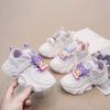 Zapatos Blancos para Niñas Otoño 2024 Nuevo Dibujo Animado Malla Transpirable Tenis para Niños Combinación con Todo Casual Zapatos Torre