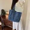 Bolsa tote de ganga elegante com decoração de rebites para mulheres, grande capacidade, adequada para o trabalho e a escola, bolsa de ombro casual versátil